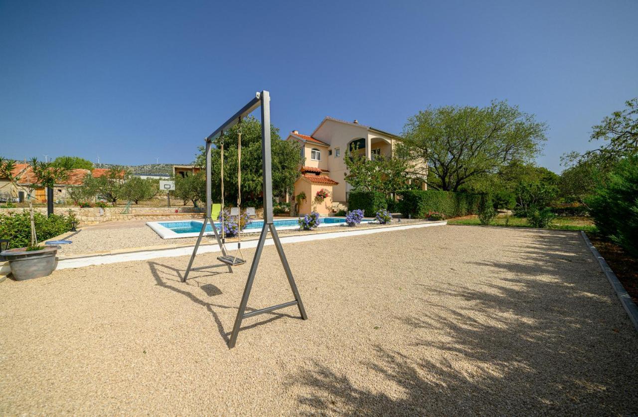 Holiday Home Rokoko Šibenik Exterior foto